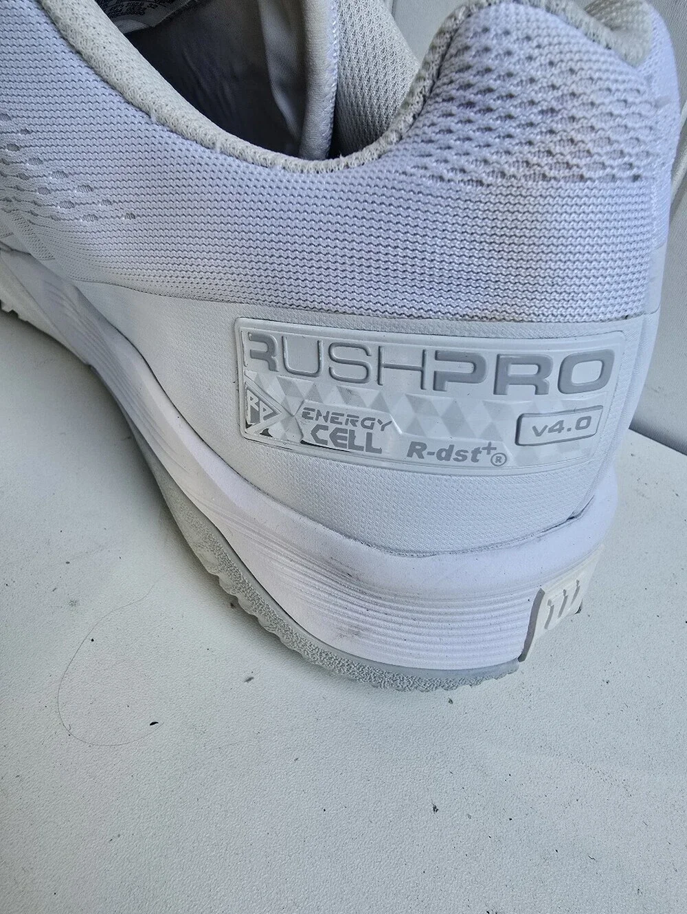 Wilson Rush Pro Ace Men’s Athletic Tennis Shoes White/Blazer/Tan Size 14
